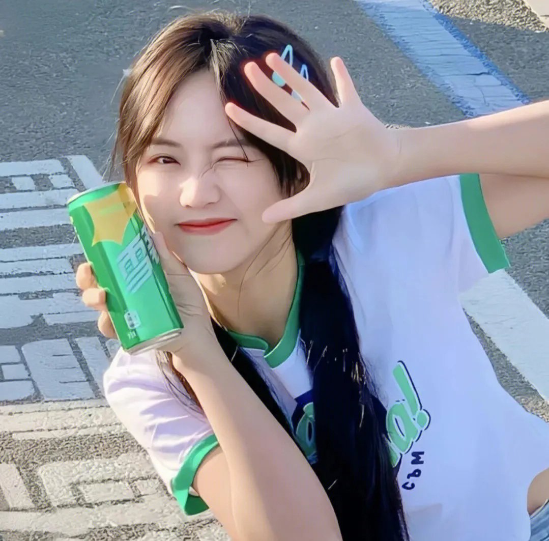 踹掉前夫后，大小姐在娱乐圈独美